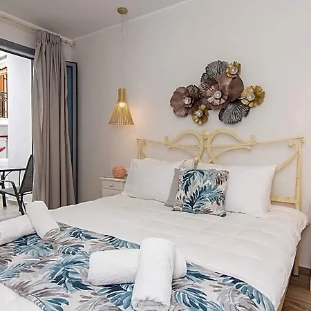 Naxos Enjoy 4* Naxos City